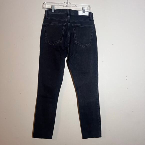 RE/DONE 90's High Rise Ankle Crop Jean Faded Black Stretch Denim Size 28 Raw Hem - Picture 4 of 12